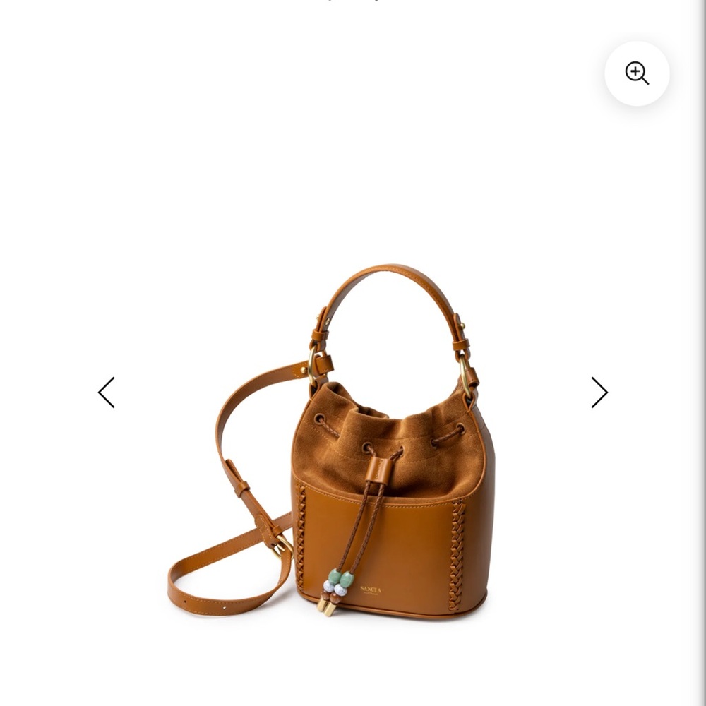 Elegant Tan Bucket Shoulder Bag